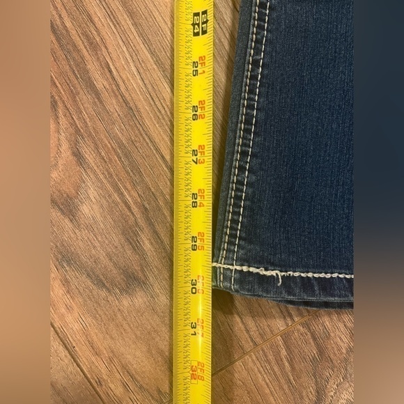 Wallflower Sz 5 - Picture 8 of 11